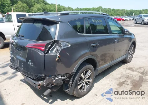 2018 Toyota Rav4 Adventure/Xle z USA, uszkodzony, nr VIN 2T3RFREV2JW738510